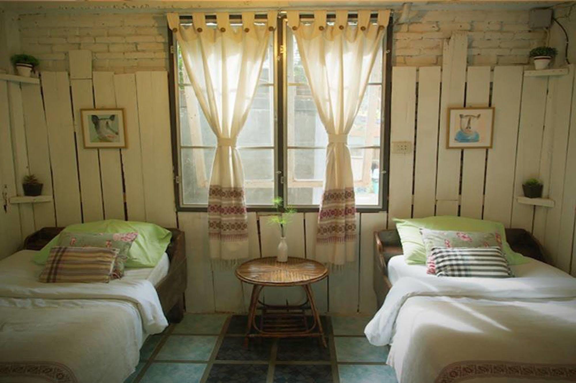 Srinual Lodge Nan Zewnętrze zdjęcie