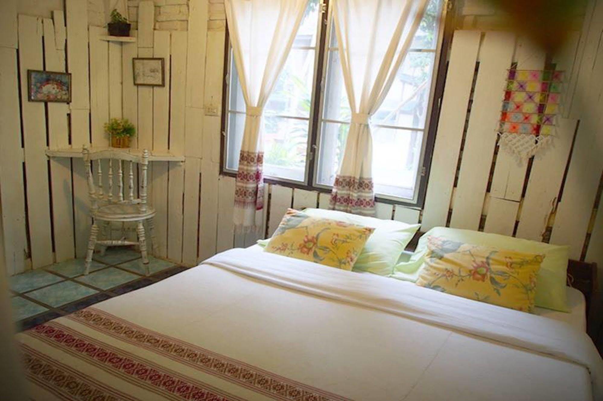 Srinual Lodge Nan Zewnętrze zdjęcie