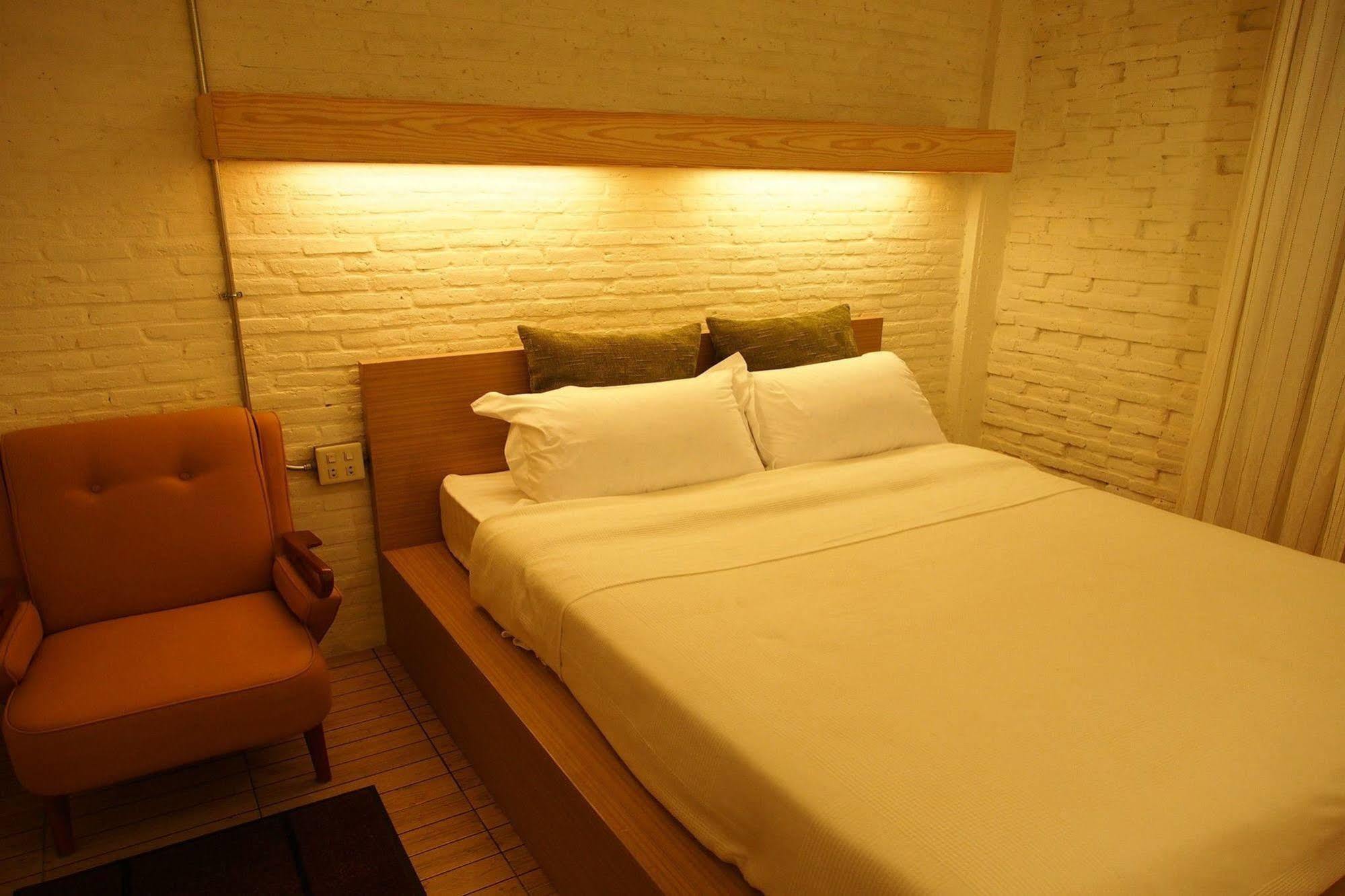 Srinual Lodge Nan Zewnętrze zdjęcie